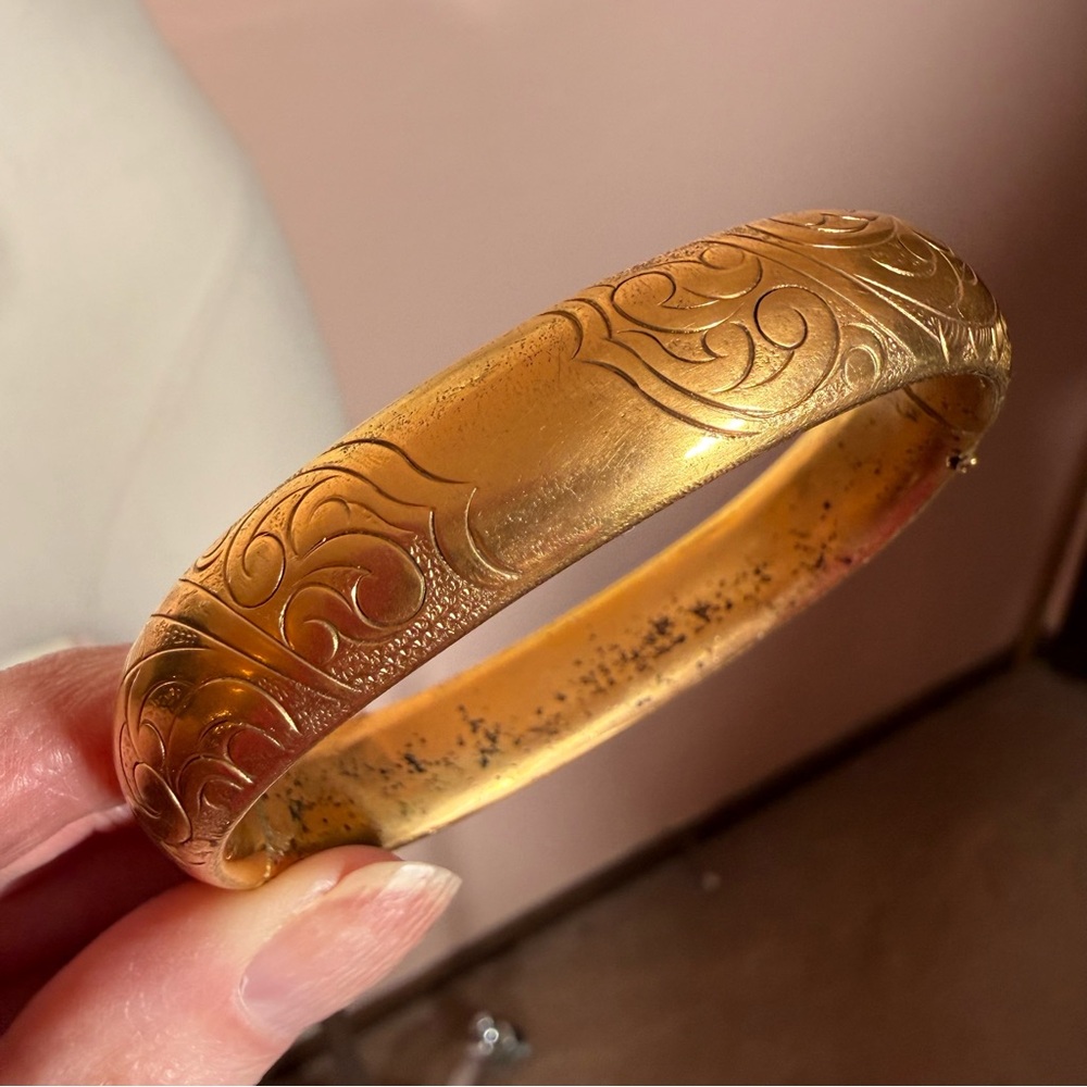 Antique Victorian matte Rose Gold filled Floral Etched Bangle Bracelet